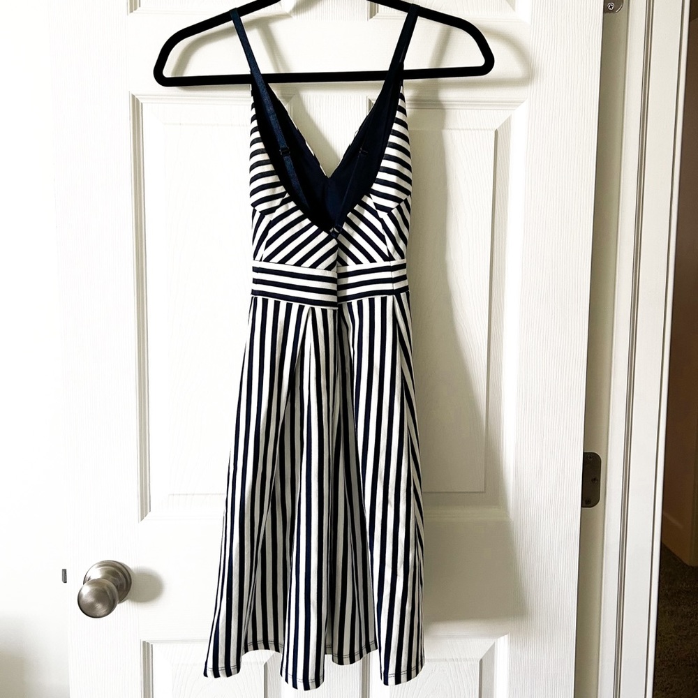 EUC Cross Back Navy & White Striped Dress - Picture 3 of 7